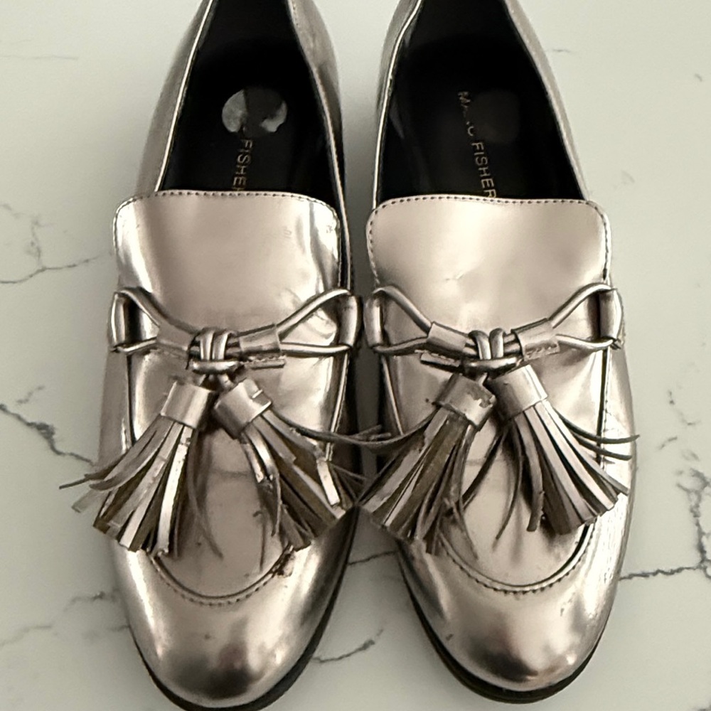 Metallic Silver Tassel Loafers - Women